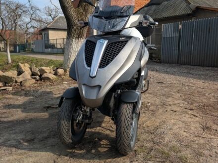 Піаджо MP3, об'ємом двигуна 0.3 л та пробігом 0 тис. км за 2950 $, фото 1 на Automoto.ua