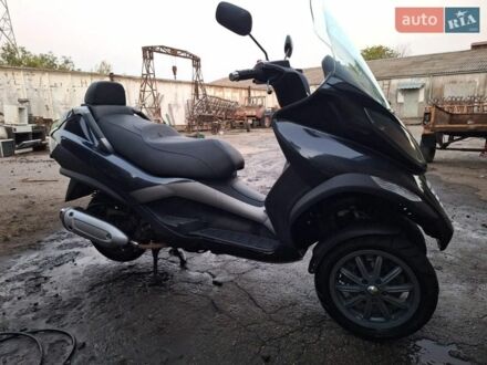 Серый Пиаджо MP3, объемом двигателя 0.12 л и пробегом 30 тыс. км за 791 $, фото 1 на Automoto.ua