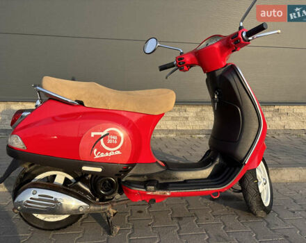 Красный Пиаджо Vespa, объемом двигателя 0.5 л и пробегом 18 тыс. км за 1500 $, фото 10 на Automoto.ua