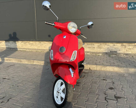 Красный Пиаджо Vespa, объемом двигателя 0.5 л и пробегом 18 тыс. км за 1500 $, фото 6 на Automoto.ua