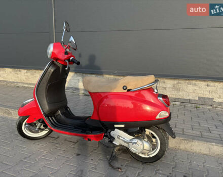 Красный Пиаджо Vespa, объемом двигателя 0.5 л и пробегом 18 тыс. км за 1500 $, фото 3 на Automoto.ua