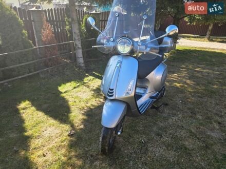Серый Пиаджо Vespa, объемом двигателя 0 л и пробегом 15 тыс. км за 3500 $, фото 1 на Automoto.ua