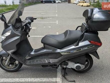 Пиаджо Х8 2006 в Киеве на Automoto.ua Серый Пиаджо Х8, объемом двигателя 0.25 л и пробегом 15 тыс. км за 1700 $, фото 1 на Automoto.ua