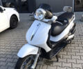Белый Пиаджо Beverly 500, объемом двигателя 5 л и пробегом 290 тыс. км за 1250 $, фото 2 на Automoto.ua