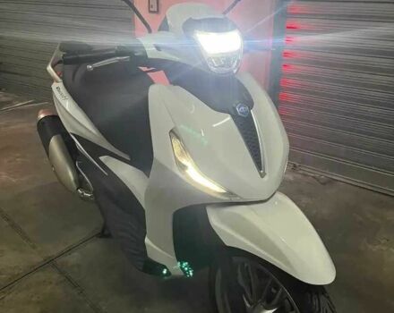 Пиаджо Другая, объемом двигателя 0.3 л и пробегом 0 тыс. км за 7850 $, фото 2 на Automoto.ua
