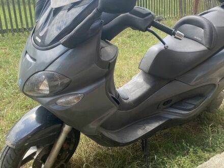 Пиаджо Другая 2004 в Калуше на Automoto.ua Пиаджо Другая, объемом двигателя 0.5 л и пробегом 0 тыс. км за 1000 $, фото 1 на Automoto.ua