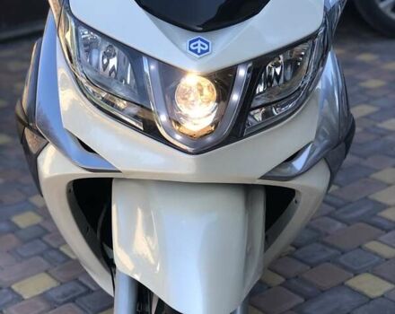 Піаджо X10, об'ємом двигуна 0 л та пробігом 16 тис. км за 3800 $, фото 32 на Automoto.ua