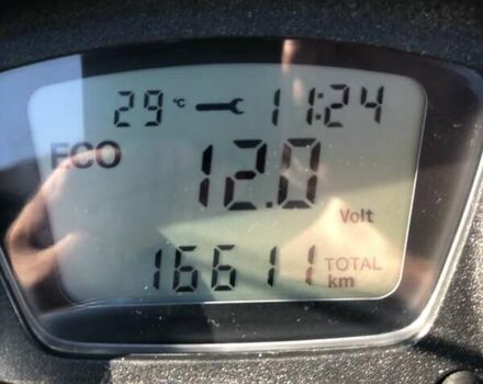 Піаджо X10, об'ємом двигуна 0 л та пробігом 16 тис. км за 3800 $, фото 13 на Automoto.ua