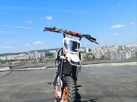 Питбайк Кайо 2024 в Львове на Automoto.ua Белый Питбайк Кайо, объемом двигателя 0.14 л и пробегом 3 тыс. км за 830 $, фото 1 на Automoto.ua