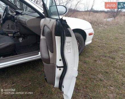 Белый Плимут Неон, объемом двигателя 2 л и пробегом 400 тыс. км за 2500 $, фото 10 на Automoto.ua