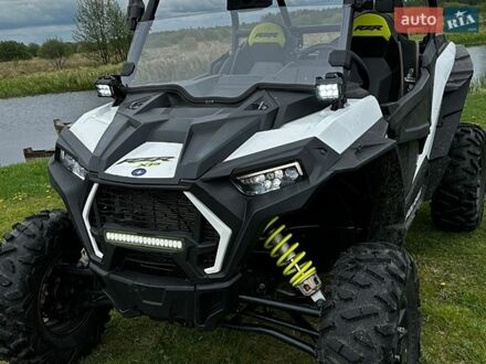 Поларис РЗР, объемом двигателя 1 л и пробегом 3 тыс. км за 17299 $, фото 1 на Automoto.ua