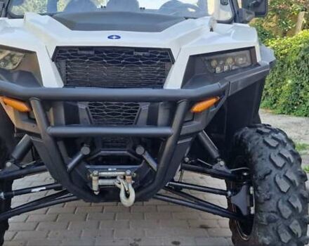 Белый Поларис General, объемом двигателя 1 л и пробегом 3 тыс. км за 15788 $, фото 2 на Automoto.ua