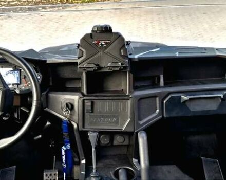 Белый Поларис General, объемом двигателя 1 л и пробегом 3 тыс. км за 15788 $, фото 1 на Automoto.ua