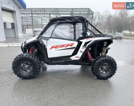 Білий Поларіс RZR XP 1000, об'ємом двигуна 1 л та пробігом 1 тис. км за 23000 $, фото 9 на Automoto.ua