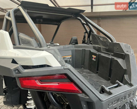 Белый Поларис RZR XP 1000, объемом двигателя 1 л и пробегом 1 тыс. км за 22900 $, фото 4 на Automoto.ua
