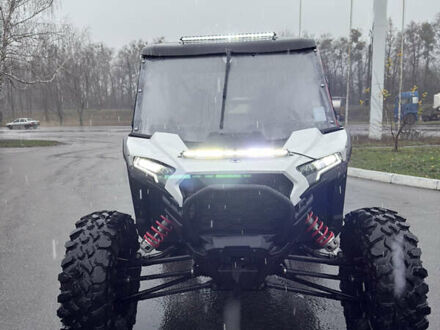 Білий Поларіс RZR XP 1000, об'ємом двигуна 1 л та пробігом 1 тис. км за 23000 $, фото 1 на Automoto.ua