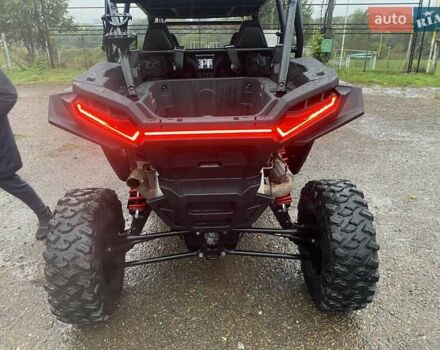 Червоний Поларіс RZR XP 1000, об'ємом двигуна 1 л та пробігом 1 тис. км за 24200 $, фото 4 на Automoto.ua