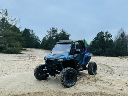 Поларис RZR XP 1000, объемом двигателя 1 л и пробегом 10 тыс. км за 8400 $, фото 1 на Automoto.ua