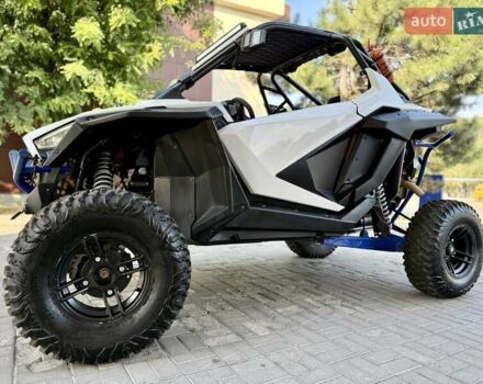 Білий Поларіс RZR XP 1000 EPS, об'ємом двигуна 1 л та пробігом 12 тис. км за 15999 $, фото 5 на Automoto.ua