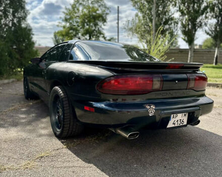 Чорний Понтіак Firebird, об'ємом двигуна 3.4 л та пробігом 126 тис. км за 11999 $, фото 3 на Automoto.ua