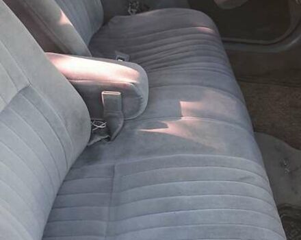 Понтиак Гранд Прикс, объемом двигателя 2.8 л и пробегом 330 тыс. км за 2300 $, фото 4 на Automoto.ua