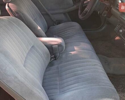 Понтиак Гранд Прикс, объемом двигателя 2.8 л и пробегом 330 тыс. км за 2300 $, фото 3 на Automoto.ua