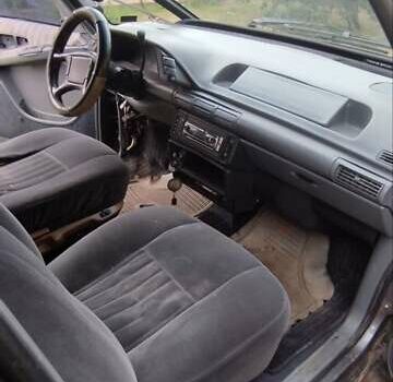 Серый Понтиак Транс Спорт, объемом двигателя 3.1 л и пробегом 235 тыс. км за 2500 $, фото 1 на Automoto.ua