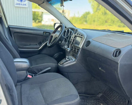 Сірий Понтіак Vibe, об'ємом двигуна 1.8 л та пробігом 261 тис. км за 2550 $, фото 14 на Automoto.ua