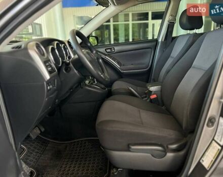 Сірий Понтіак Vibe, об'ємом двигуна 1.8 л та пробігом 74 тис. км за 6999 $, фото 9 на Automoto.ua