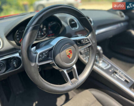 Порше 718, объемом двигателя 1.99 л и пробегом 83 тыс. км за 69639 $, фото 1 на Automoto.ua