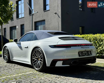 Белый Порше 911, объемом двигателя 2.98 л и пробегом 13 тыс. км за 180000 $, фото 17 на Automoto.ua