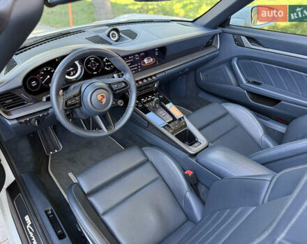 Белый Порше 911, объемом двигателя 2.98 л и пробегом 13 тыс. км за 180000 $, фото 53 на Automoto.ua