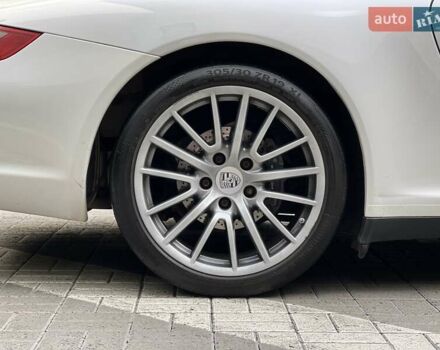 Білий Порше 911, об'ємом двигуна 3.6 л та пробігом 88 тис. км за 54000 $, фото 14 на Automoto.ua