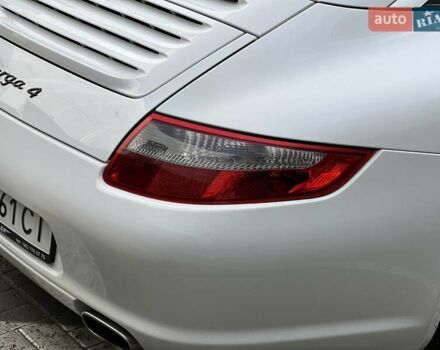 Білий Порше 911, об'ємом двигуна 3.6 л та пробігом 88 тис. км за 54000 $, фото 12 на Automoto.ua