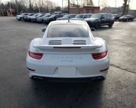 Белый Порше 911, объемом двигателя 3.8 л и пробегом 75 тыс. км за 66700 $, фото 6 на Automoto.ua