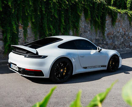 Белый Порше 911, объемом двигателя 2.98 л и пробегом 45 тыс. км за 153000 $, фото 36 на Automoto.ua