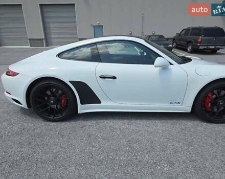 Белый Порше 911, объемом двигателя 0 л и пробегом 51 тыс. км за 78000 $, фото 3 на Automoto.ua