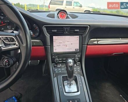 Белый Порше 911, объемом двигателя 0 л и пробегом 51 тыс. км за 78000 $, фото 5 на Automoto.ua