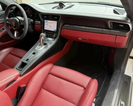 Порше 911 2019 в Черновцах на Automoto.ua Белый Порше 911, объемом двигателя 3.8 л и пробегом 36 тыс. км за 55000 $, фото 11 на Automoto.ua