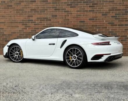 Порше 911 2019 в Черновцах на Automoto.ua Белый Порше 911, объемом двигателя 3.8 л и пробегом 36 тыс. км за 55000 $, фото 4 на Automoto.ua