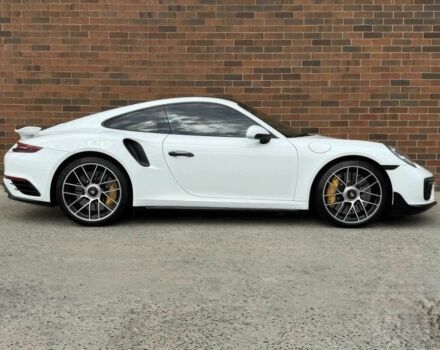 Порше 911 2019 в Черновцах на Automoto.ua Белый Порше 911, объемом двигателя 3.8 л и пробегом 36 тыс. км за 55000 $, фото 7 на Automoto.ua