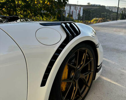 Белый Порше 911, объемом двигателя 3.75 л и пробегом 50 тыс. км за 350000 $, фото 13 на Automoto.ua