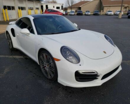 Белый Порше 911, объемом двигателя 3.8 л и пробегом 75 тыс. км за 66700 $, фото 1 на Automoto.ua