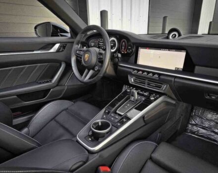 Черный Порше 911, объемом двигателя 3.8 л и пробегом 18 тыс. км за 70000 $, фото 9 на Automoto.ua