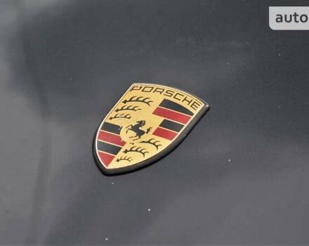 Черный Порше 911, объемом двигателя 3.8 л и пробегом 120 тыс. км за 53000 $, фото 7 на Automoto.ua