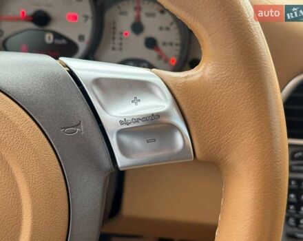 Черный Порше 911, объемом двигателя 3.8 л и пробегом 39 тыс. км за 59990 $, фото 15 на Automoto.ua