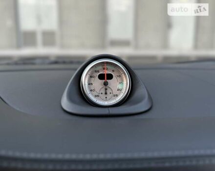 Черный Порше 911, объемом двигателя 3.8 л и пробегом 31 тыс. км за 139500 $, фото 30 на Automoto.ua