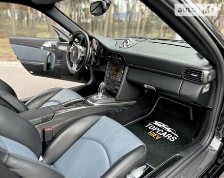 Чорний Порше 911, об'ємом двигуна 3.8 л та пробігом 30 тис. км за 125999 $, фото 35 на Automoto.ua