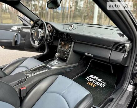 Чорний Порше 911, об'ємом двигуна 3.8 л та пробігом 30 тис. км за 125999 $, фото 36 на Automoto.ua