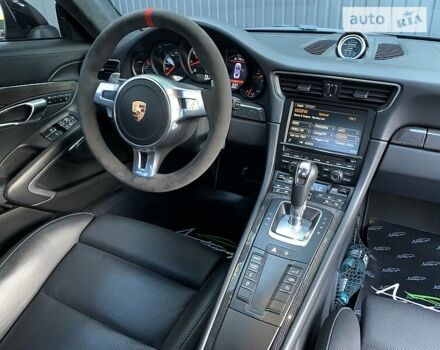 Черный Порше 911, объемом двигателя 3.8 л и пробегом 36 тыс. км за 112000 $, фото 31 на Automoto.ua